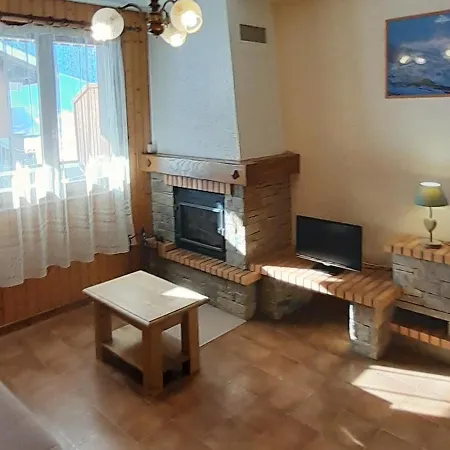 52m² Pour 5 Pers Proche Pistes, Acces Facile, Animaux Admis - Village - Fr-1-467-77